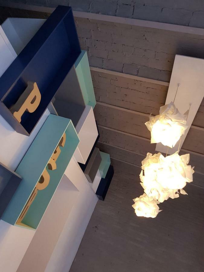 Florista Bonito Alojamiento Bien Comunicado Hotel บาเลนเซีย ภายนอก รูปภาพ