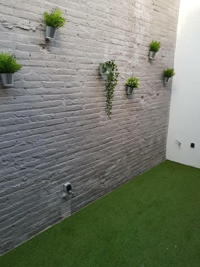 Florista Bonito Alojamiento Bien Comunicado Hotel บาเลนเซีย ภายนอก รูปภาพ
